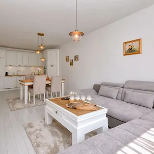 Grand Karavel Centre Apartment